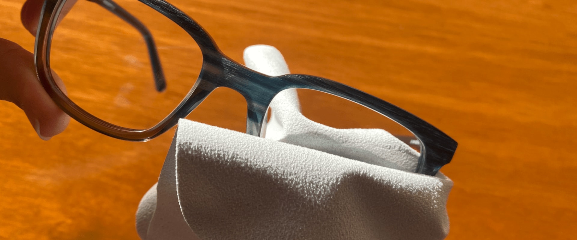 Caring for Eyeglasses and Contact Lenses: A Guide to Maintaining Optimal Eye Health